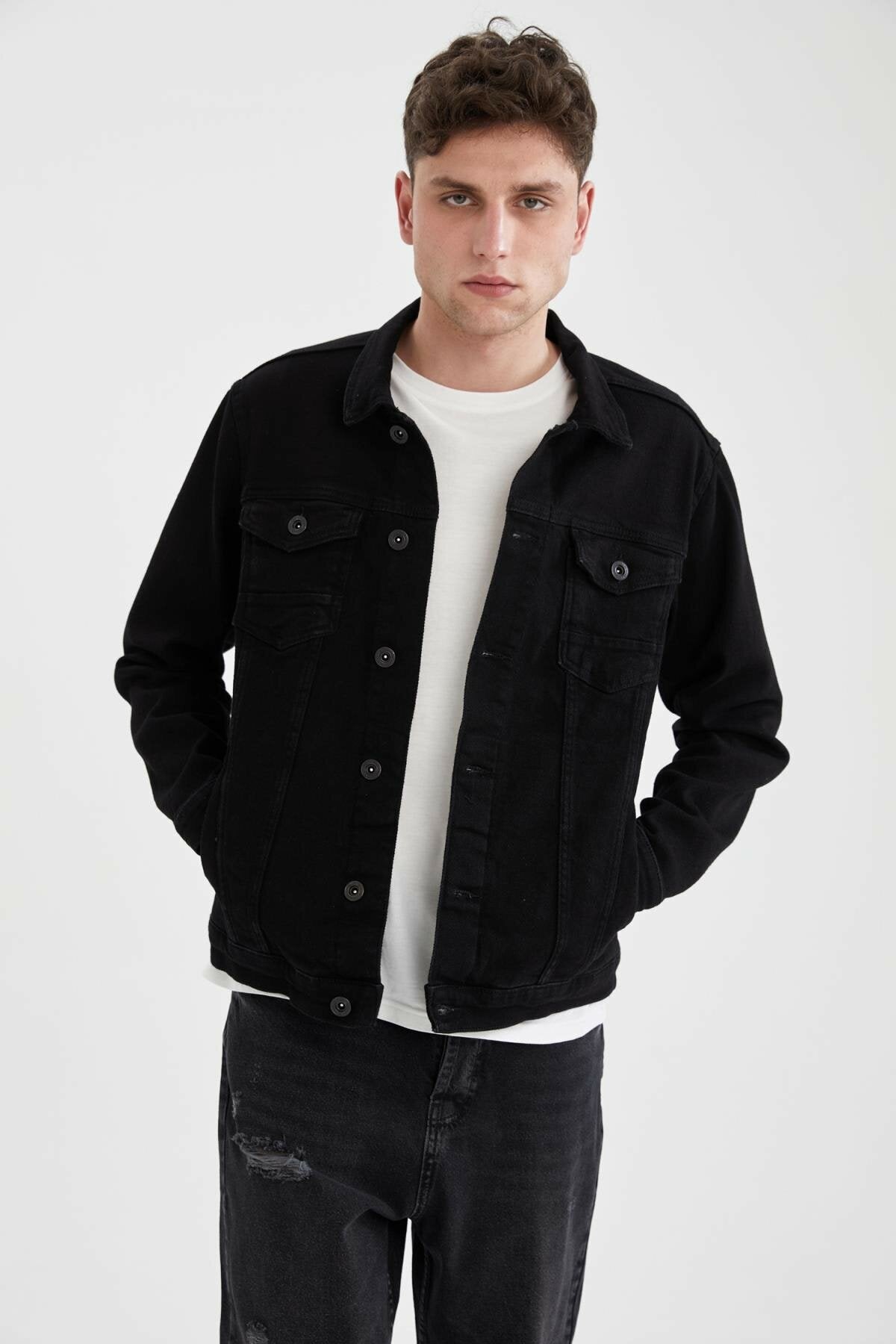 LuxeFlex Black Denim Jacket - Fierce Fusion